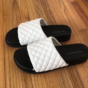 Mercer & Madison women slip on comfort Sandals.